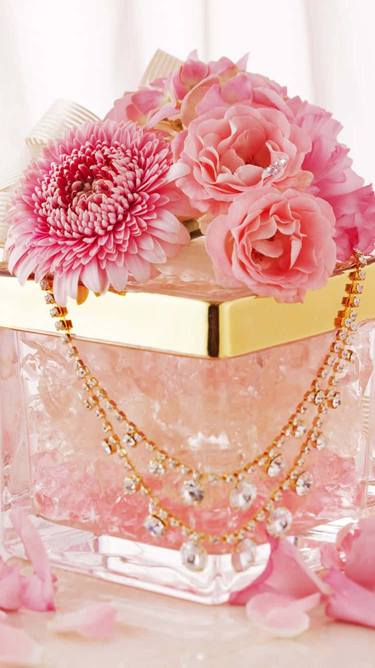 A Pastel-colored Vintage Iphone For A Stylish Look