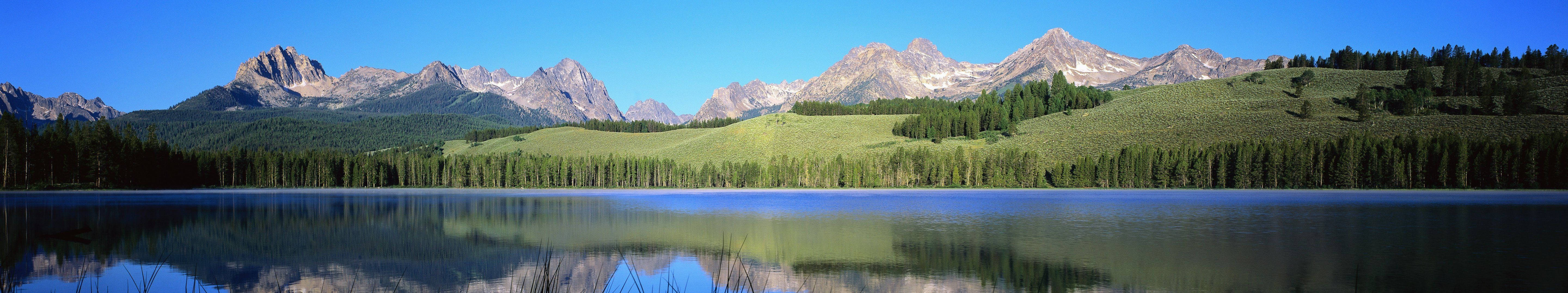 3 Monitor Green Trees And Mountains Wallpaper