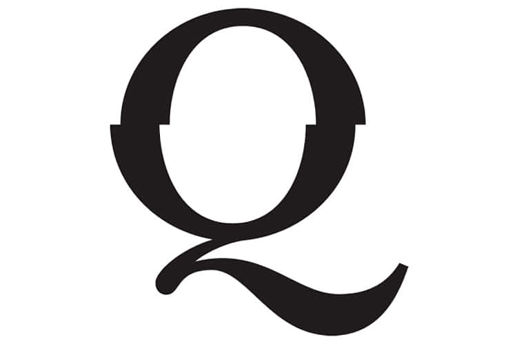 A Black And White Letter Q With A Curved Shape Wallpaper