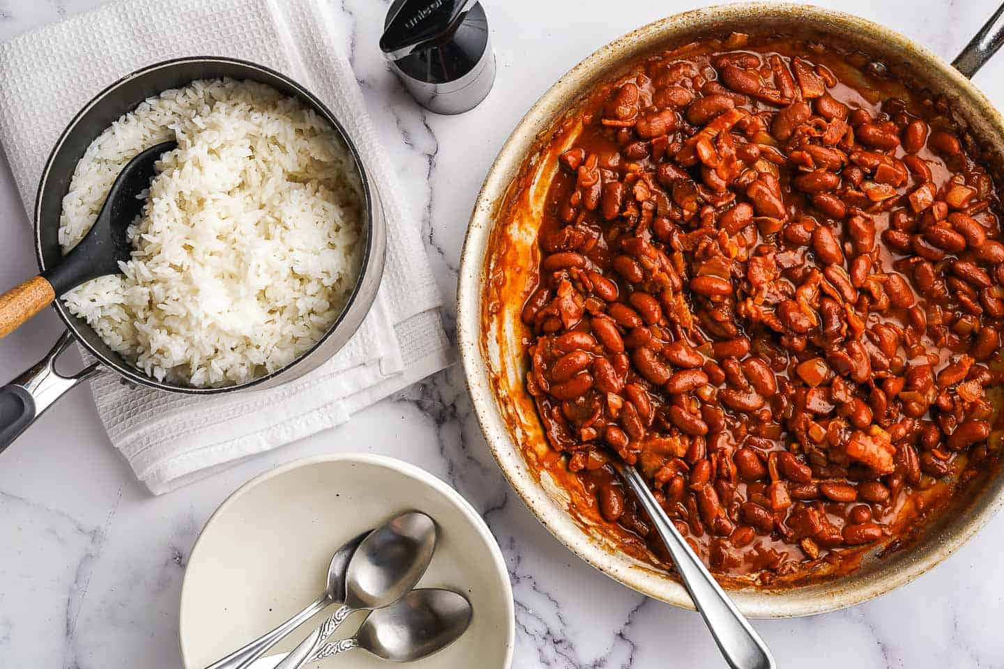 A Close-up View Of Raw Red Beans Wallpaper