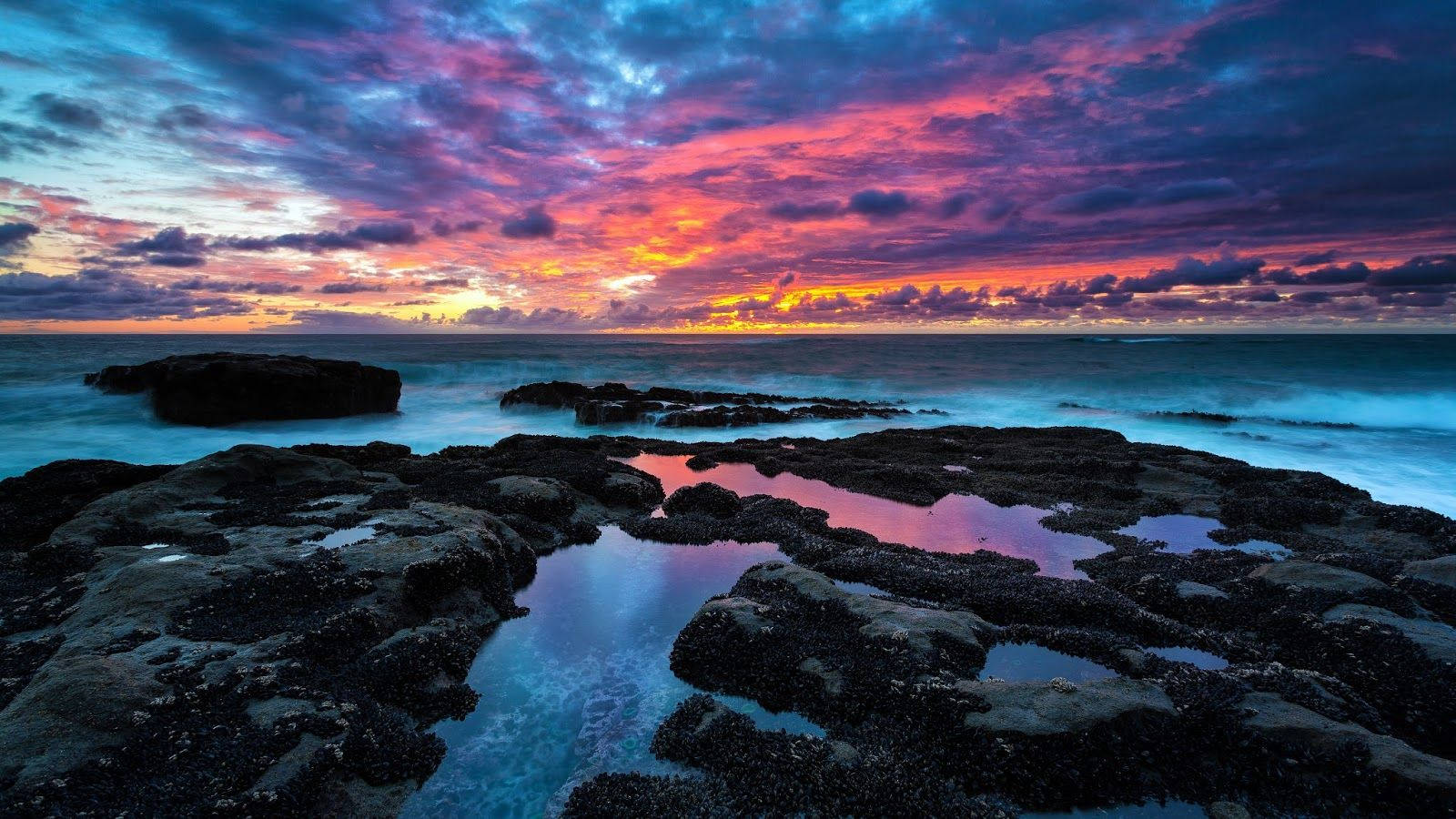 A Gorgeous Pink Sky To Mark The End Of A Beautiful 5k Journey Wallpaper