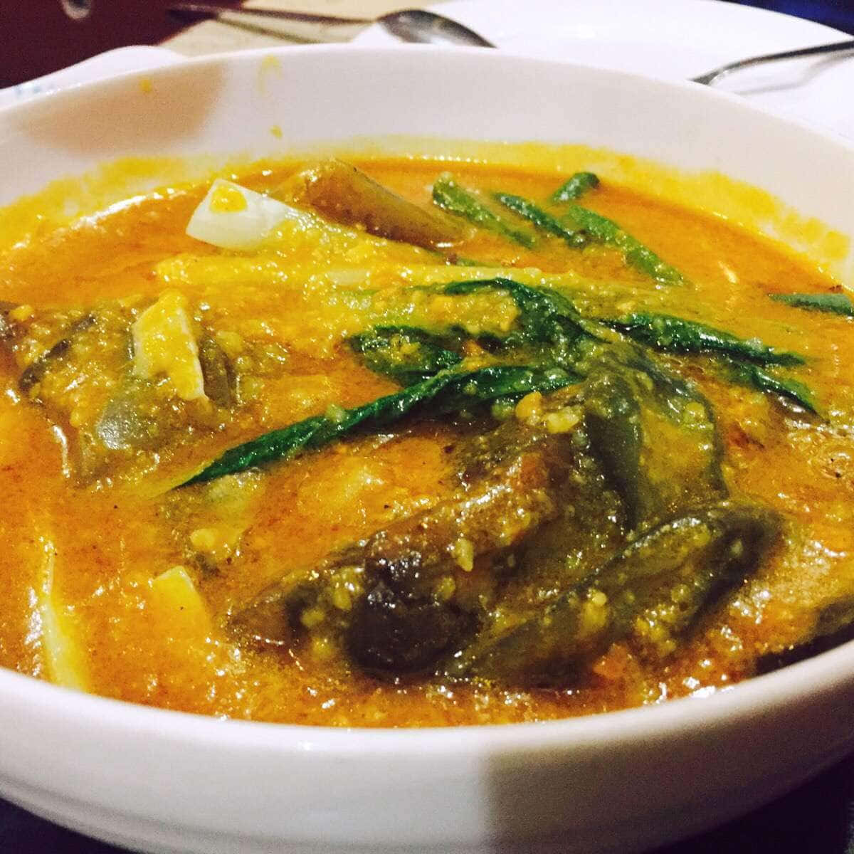 A Hearty Serving Of Filipino Kare-kare Wallpaper