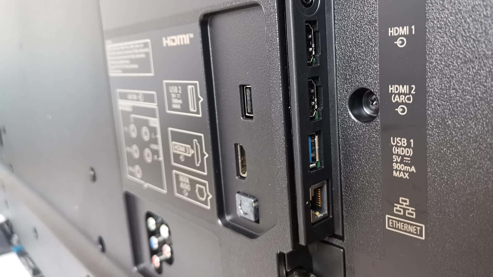 A Look Inside Hdmi Wallpaper