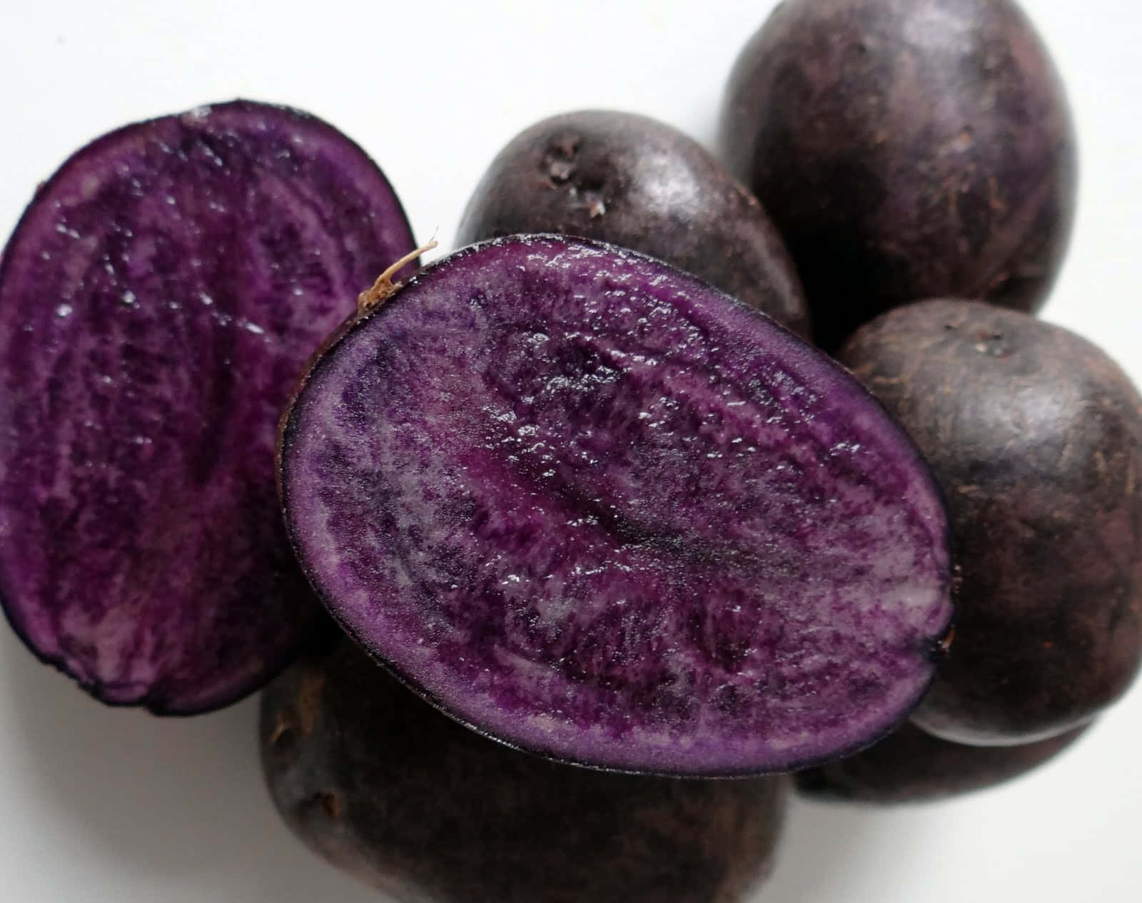 A Panoramic Of Purple Potatoes Wallpaper