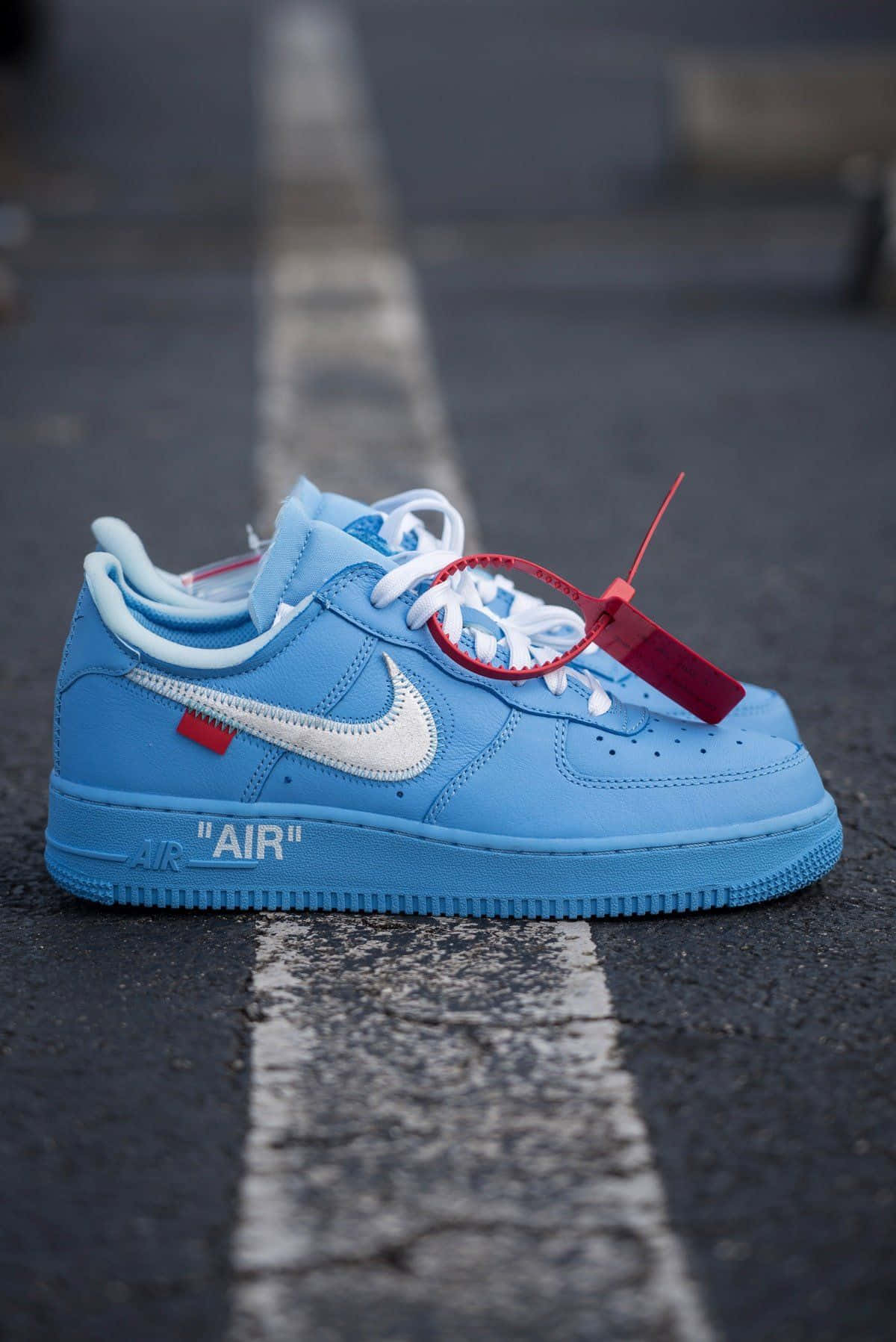 'a Street Style Classic: The Nike Af1' Wallpaper