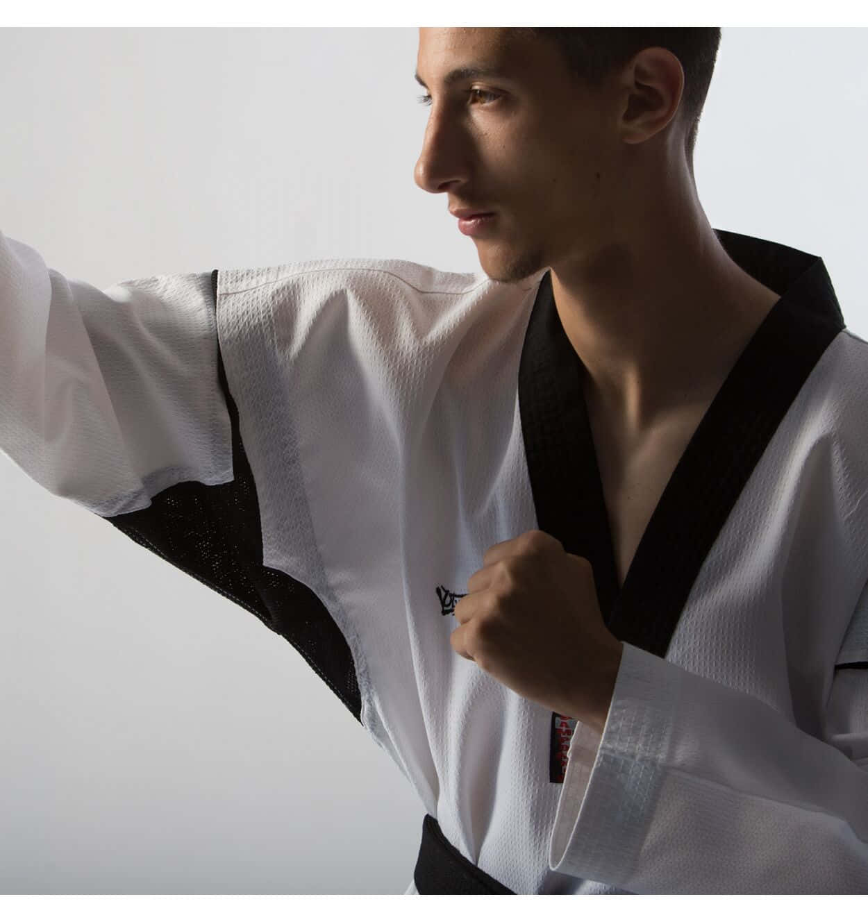 A Traditional Taekwondo Uniform Wallpaper