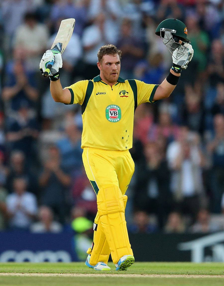 Aaron Finch In The Field Wallpaper