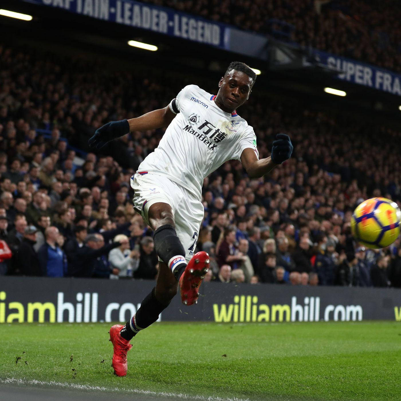 Aaron Wan-bissaka Red Shoes Wallpaper