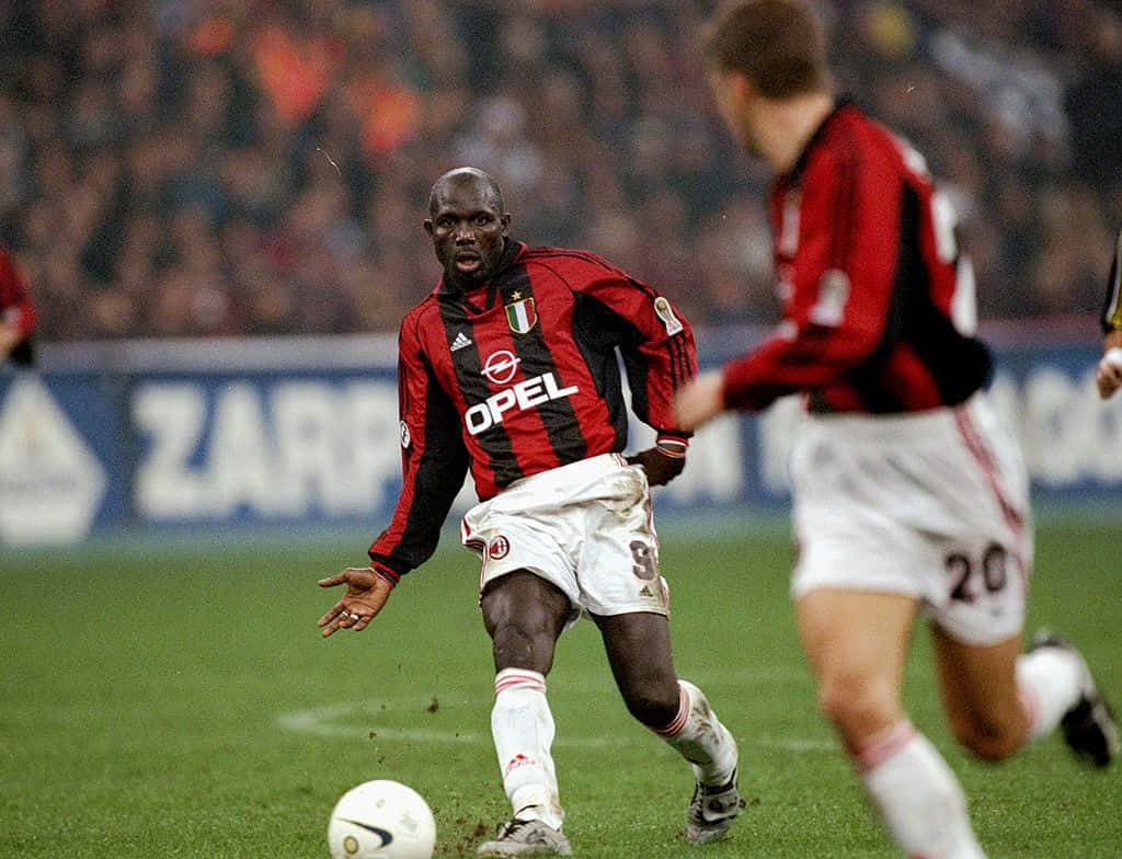 Ac Milan George Weah And His Teammate Wallpaper