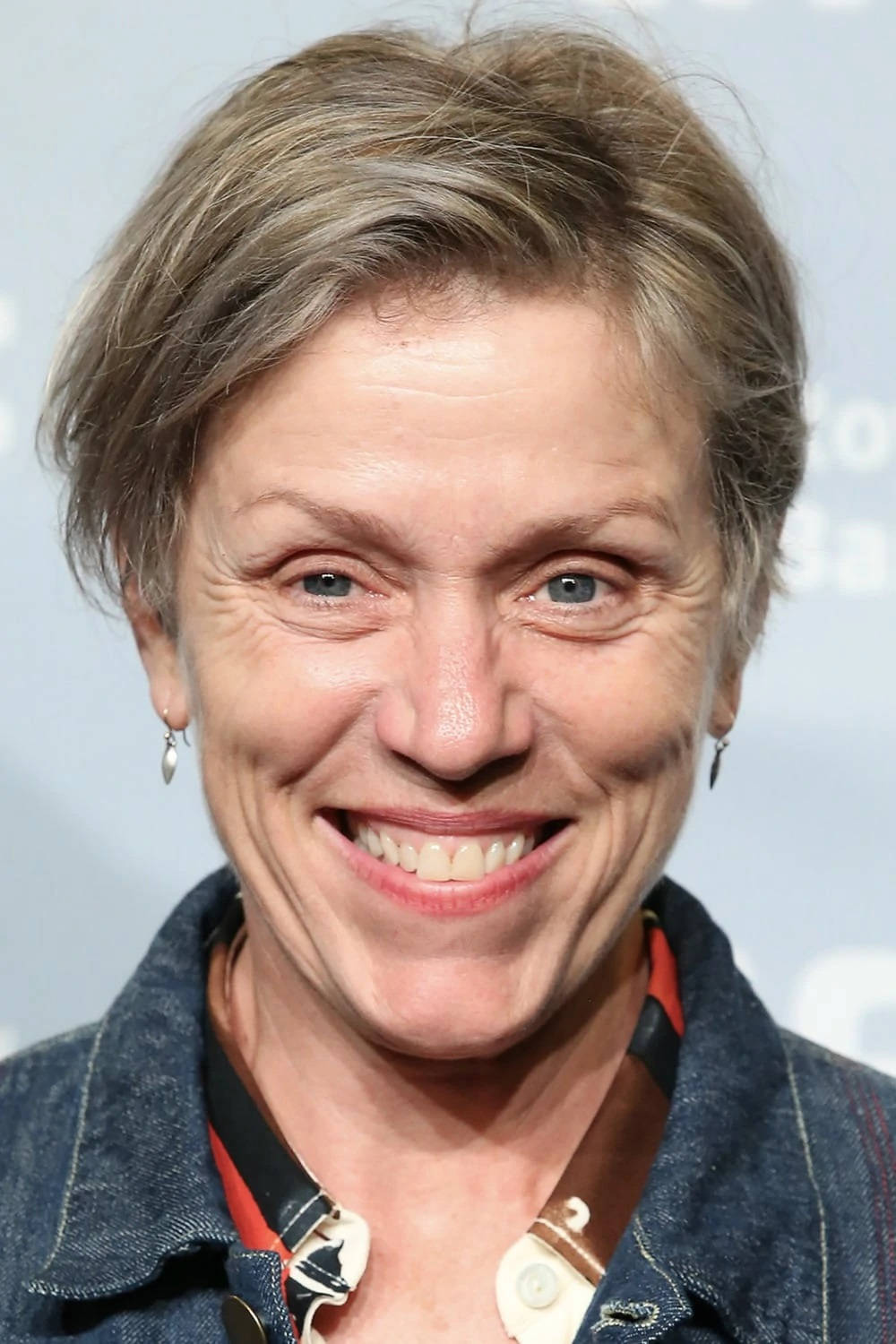 Academy Award-winning Actress Frances Mcdormand At The 2017 Toronto International Film Festival. Wallpaper