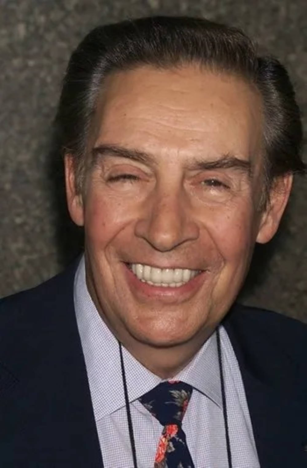 Actor Jerry Orbach At Nbc Upfront Wallpaper