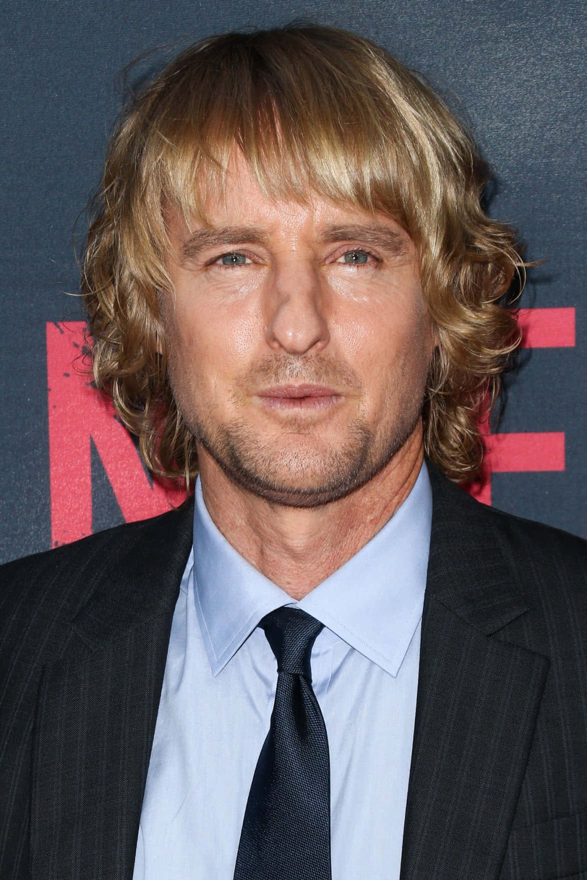 Actor Owen Wilson Rocking Classic Sunglasses Wallpaper