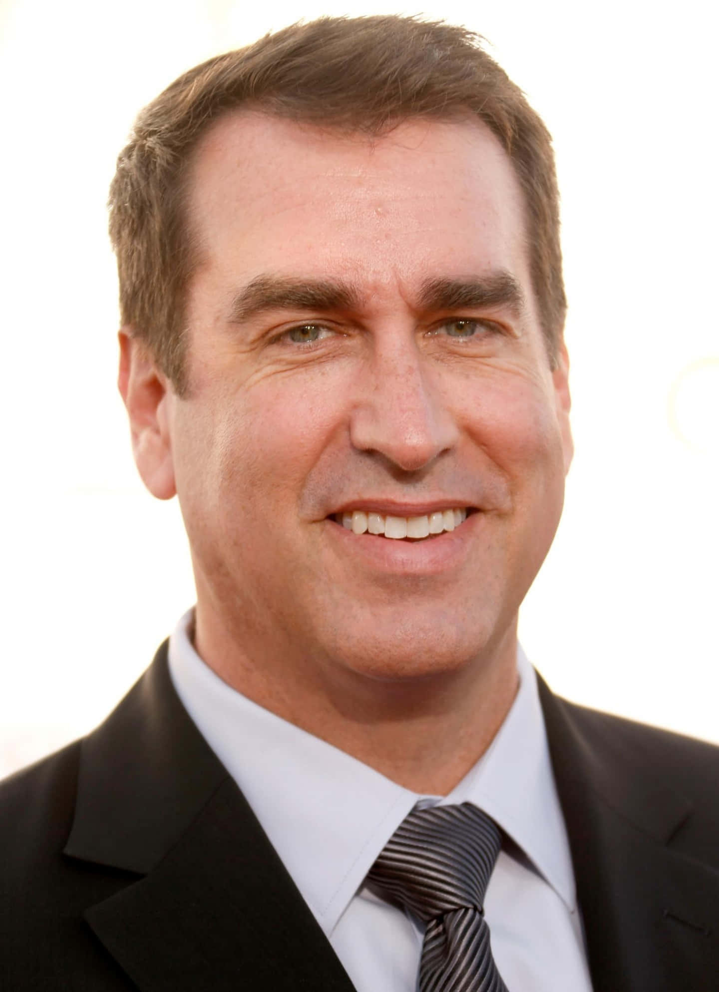 Actor Rob Riggle Attends Siriusxm Studios In New York City Wallpaper