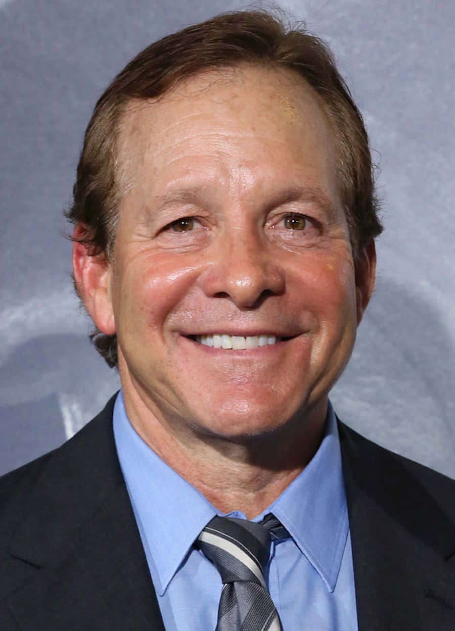 Actor Steve Guttenberg In 2019 Wallpaper