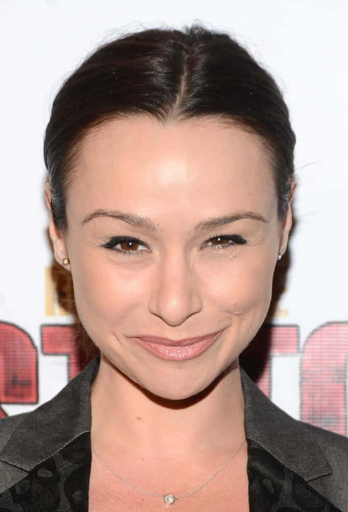 Actress Danielle Harris Smoldering In A Stunning Portrait Wallpaper