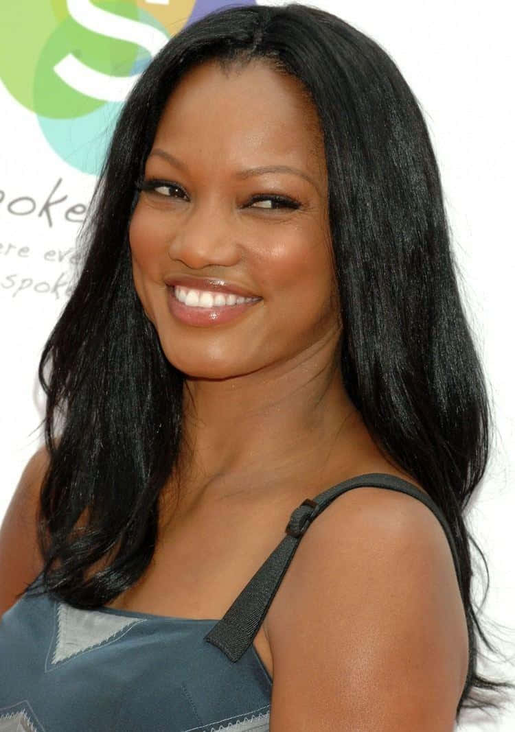 Actress Garcelle Beauvais Strikes A Pose Wallpaper