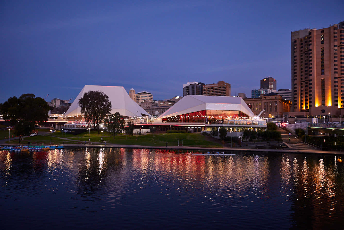 Adelaide Festival Centre Dusk View Wallpaper