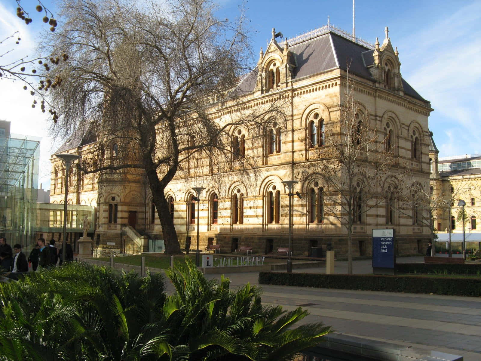 Adelaide State Library Exterior View Wallpaper