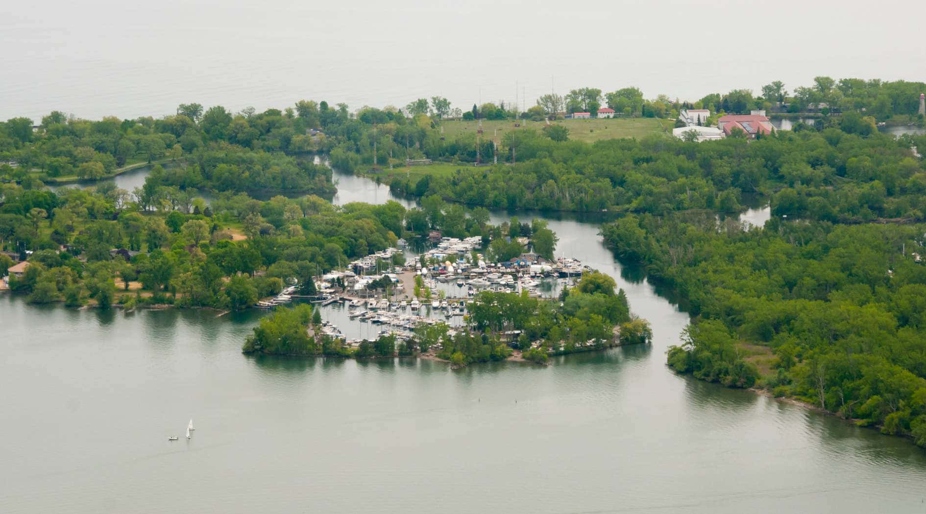 Aerial_ View_of_ Toronto_ Island_ Marina Wallpaper