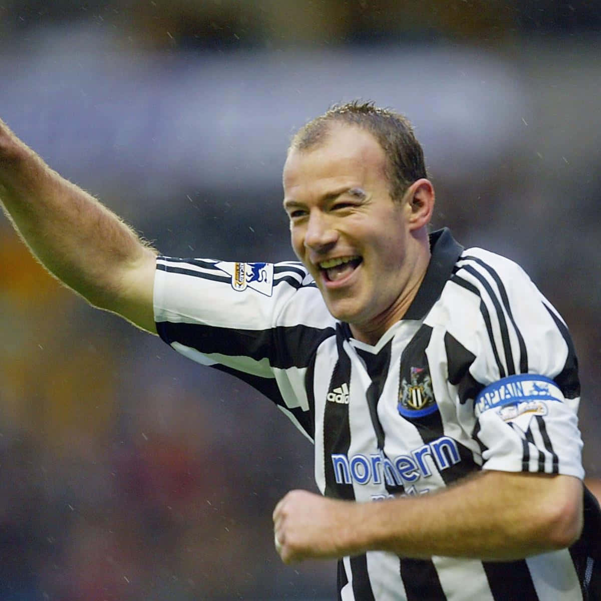 Alan Shearer Newcastle United Fc Striker Photo Wallpaper