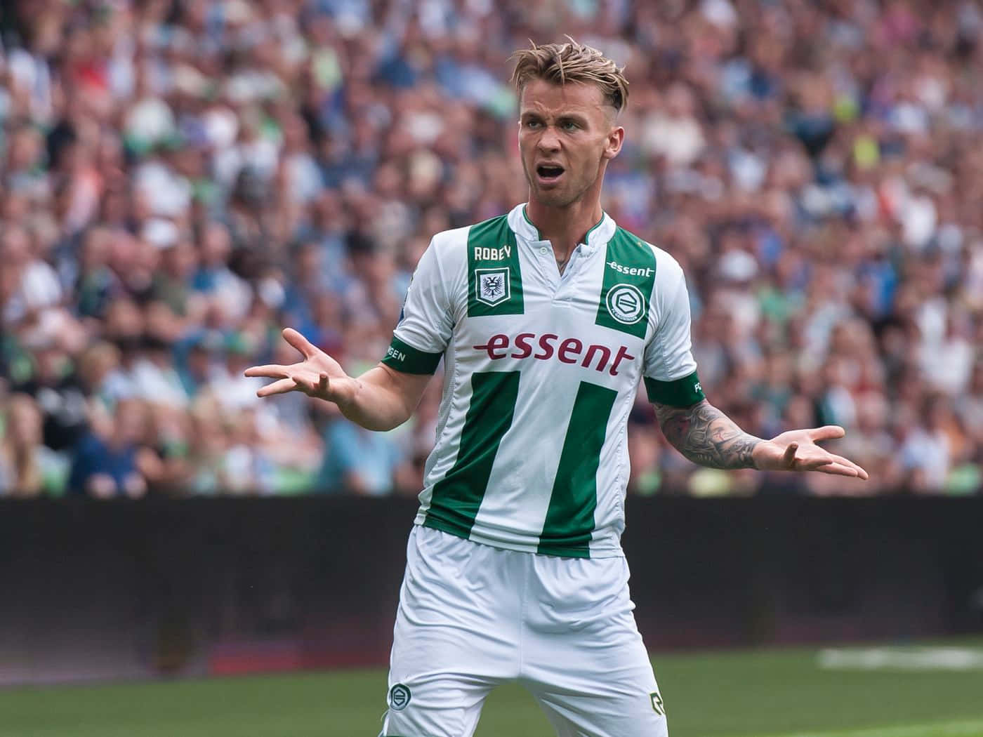 Albert Rusnak Fc Groningen Vs. Sparta Rotterdam Wallpaper