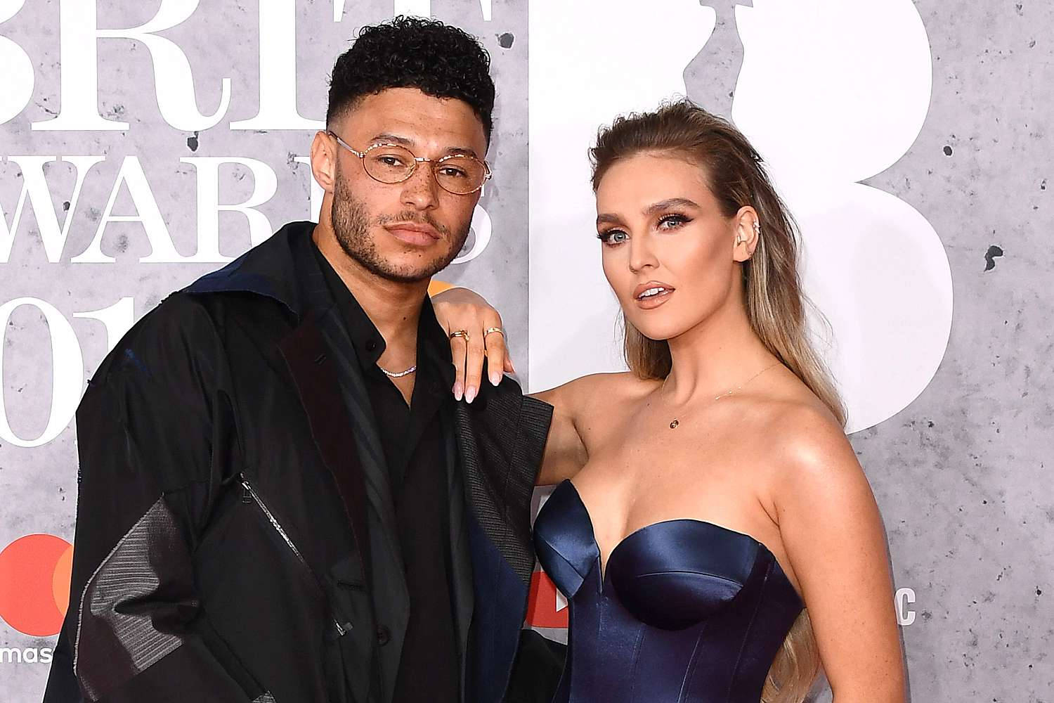 Alex Oxlade-chamberlain Perrie Edwards Red Carpet Wallpaper