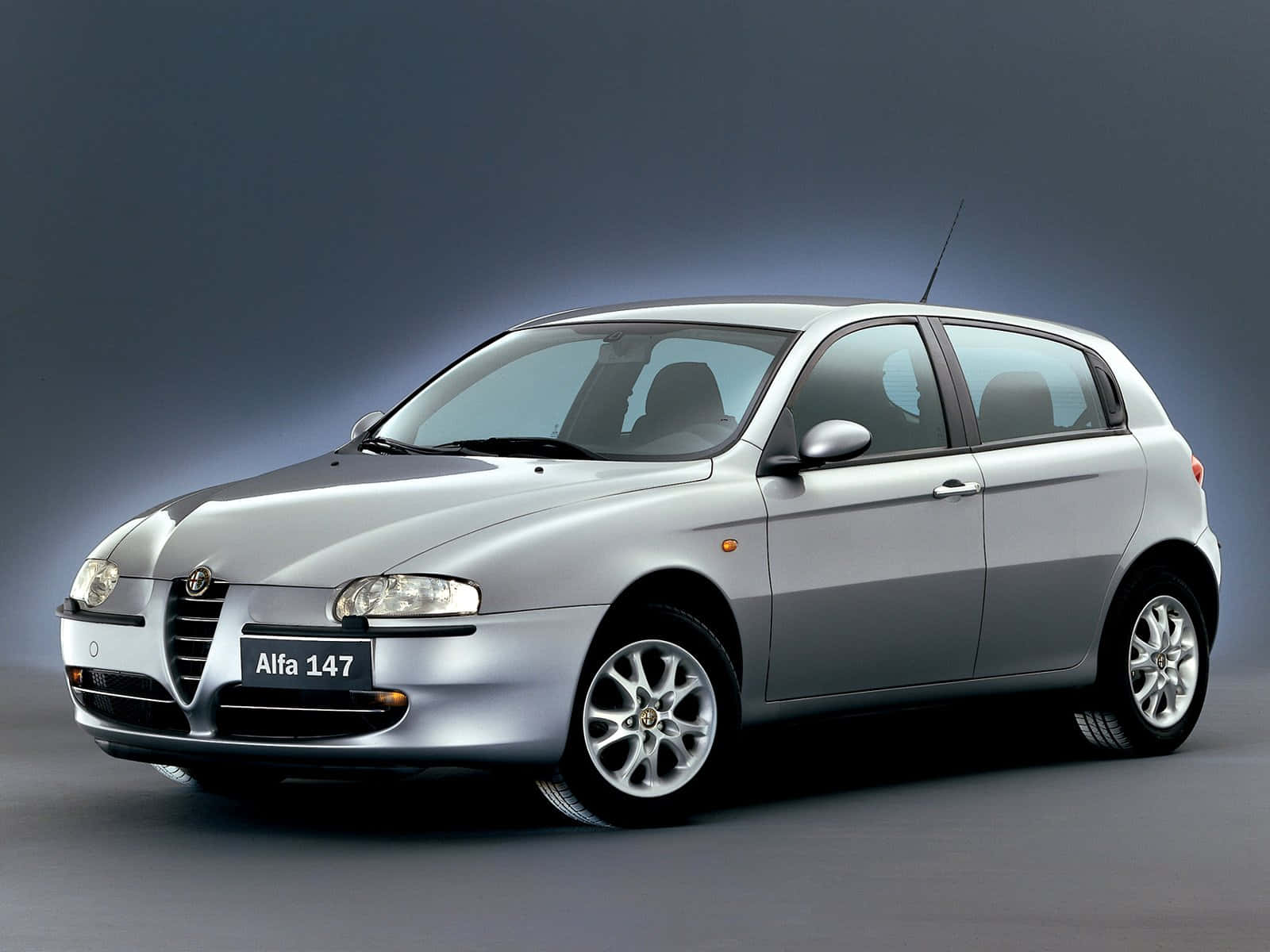 Alfa Romeo 147 1600 X 1200 Wallpaper Wallpaper