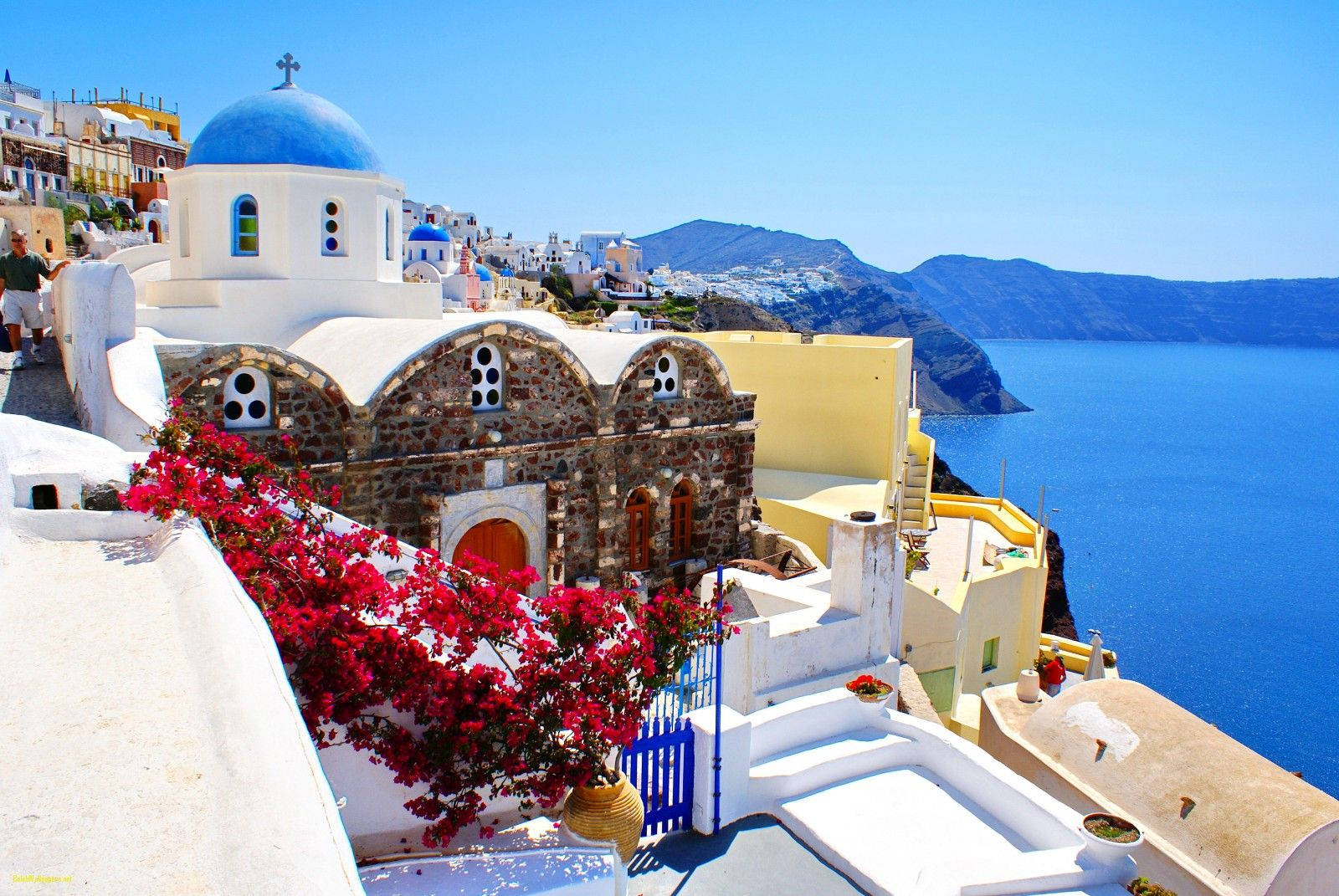 Amazing Santorini, Greece Wallpaper