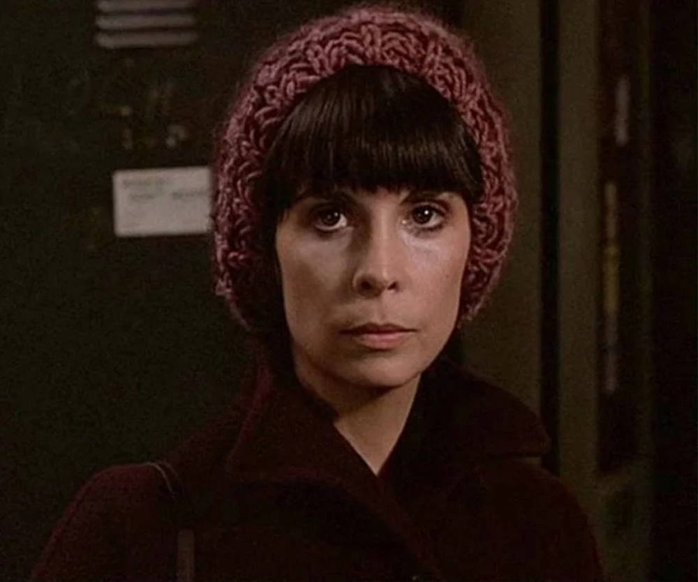 American Actress Talia Shire In The Windows 1980 Film Wallpaper