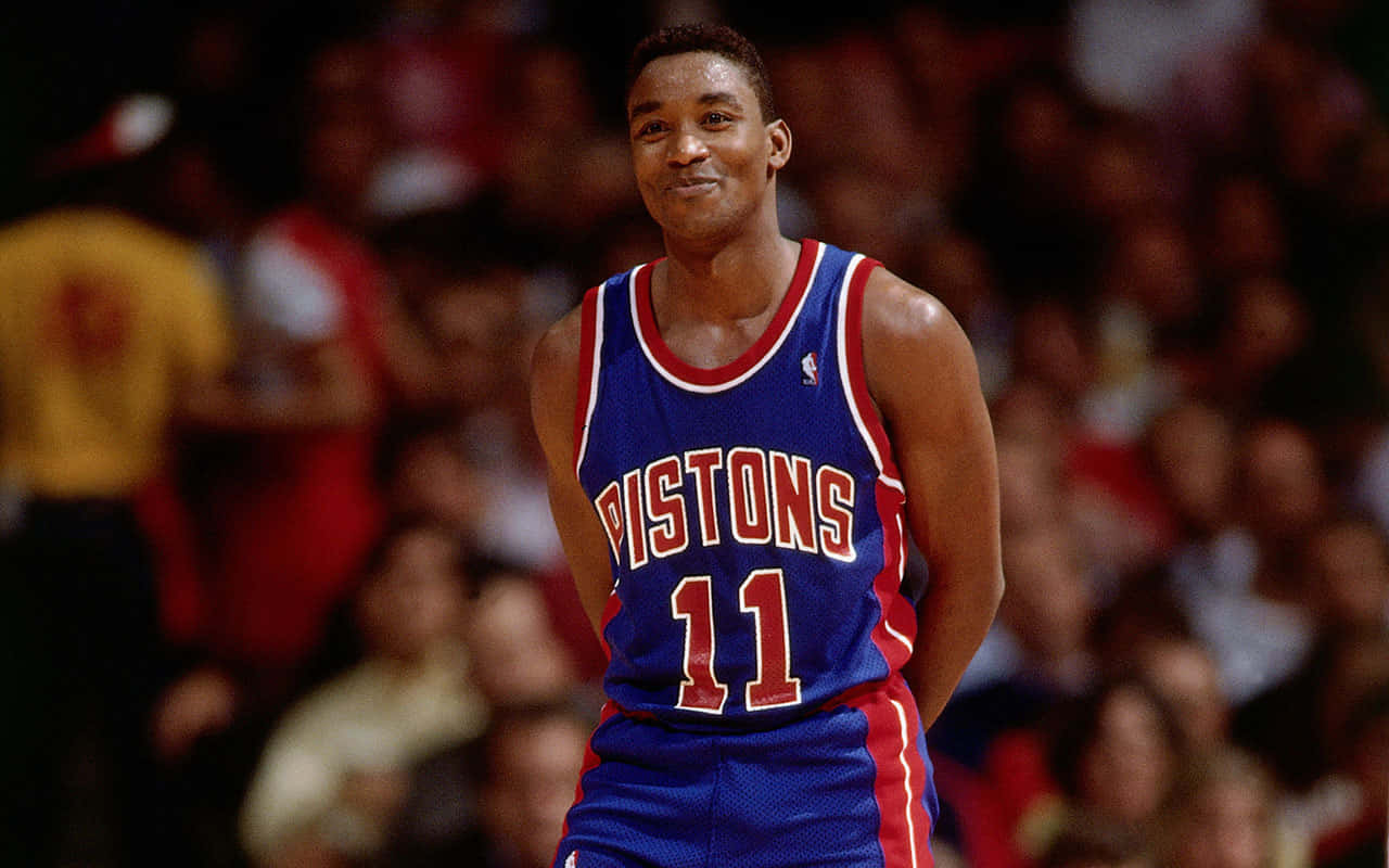 American Former Professional Basketball Player Isiah Thomas Smile Wallpaper