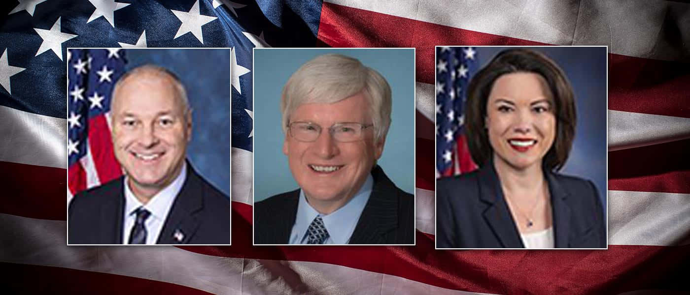 American Politicians Against Flag Background Wallpaper