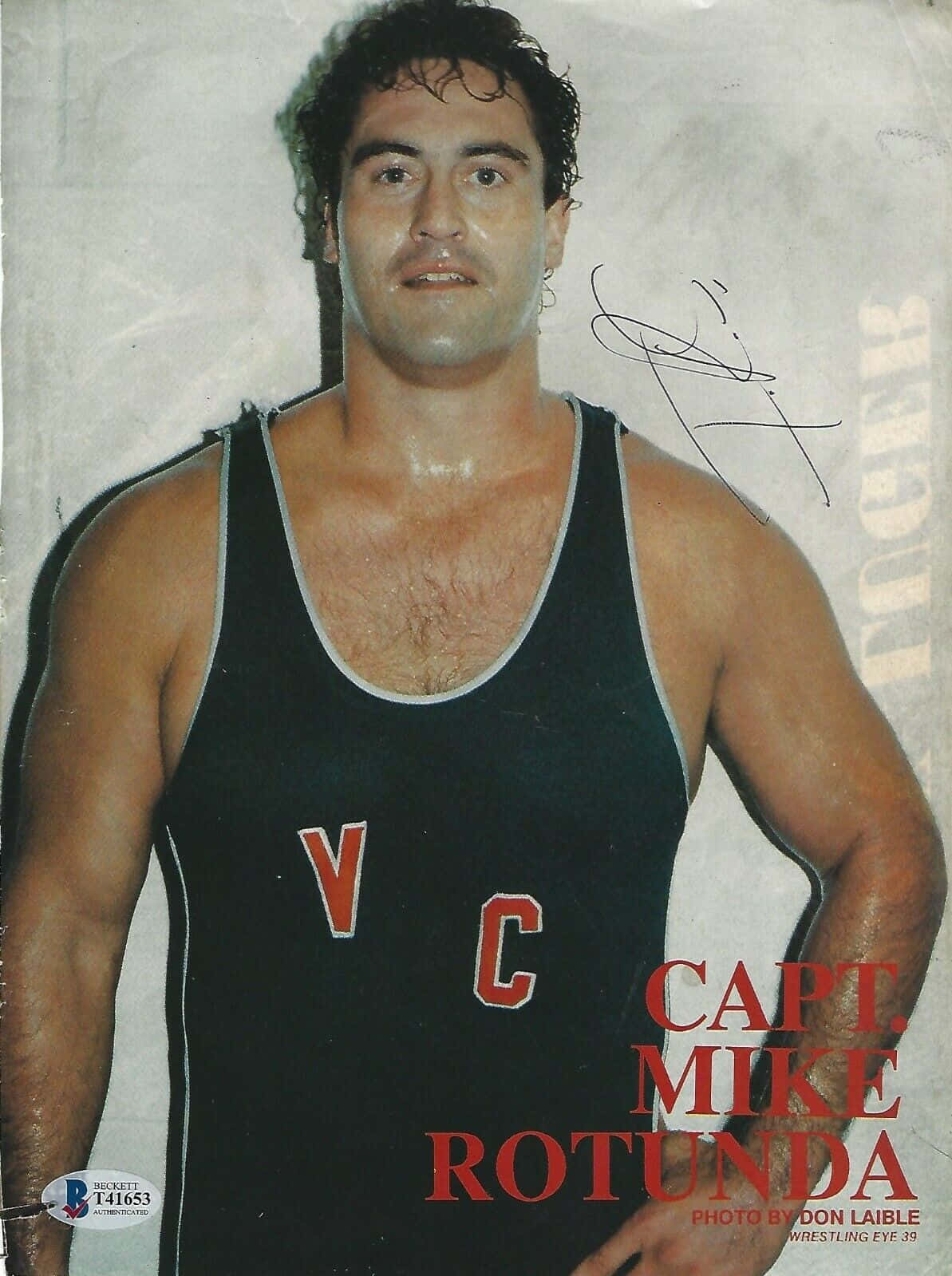 American Wrestler Mike Rotunda Signature Vintage Illustration Wallpaper