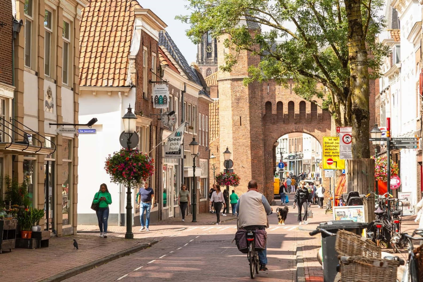 Amersfoort Historic City Centerand Koppelpoort Gate Wallpaper