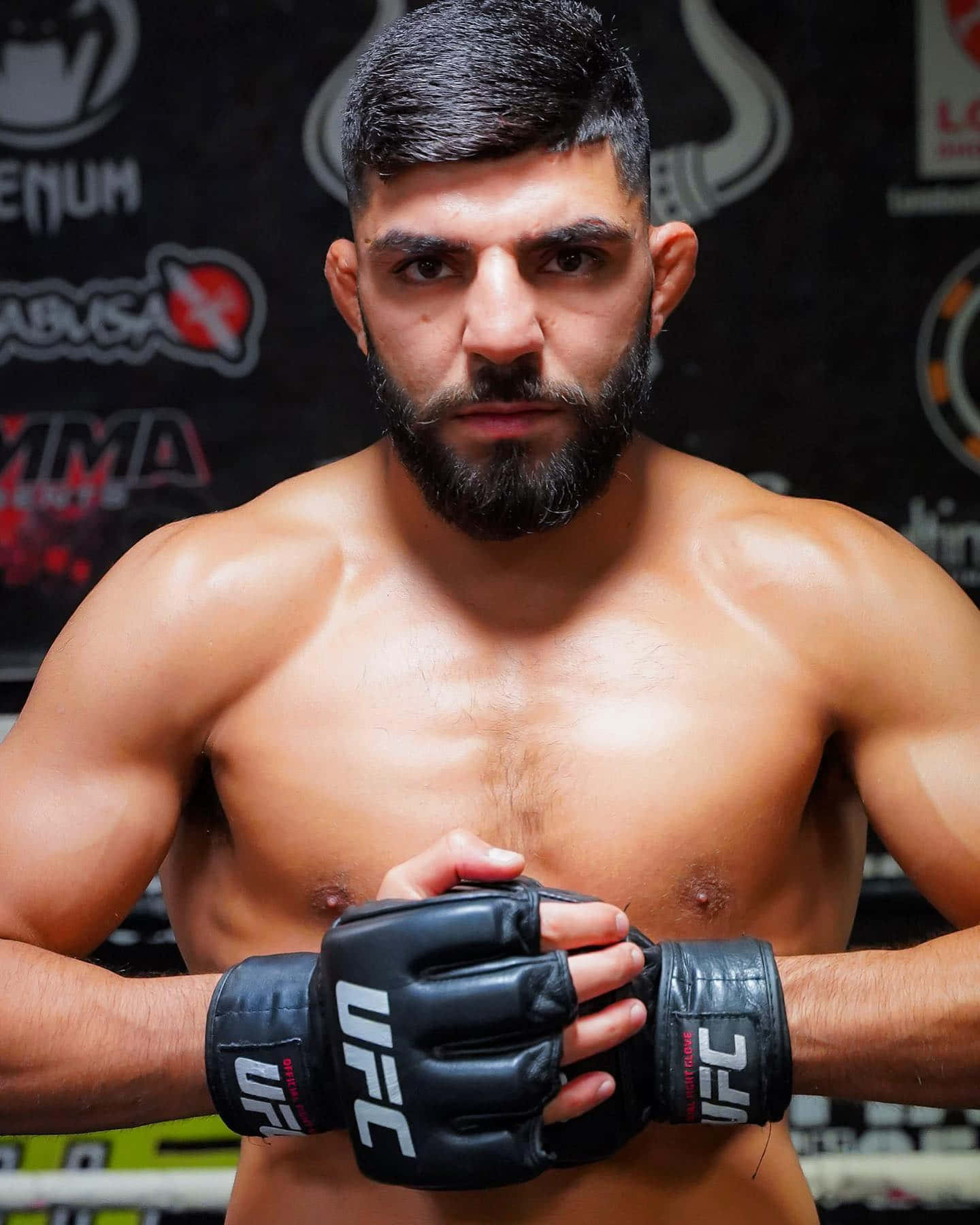 Amir Albazi Holding Fist Wallpaper