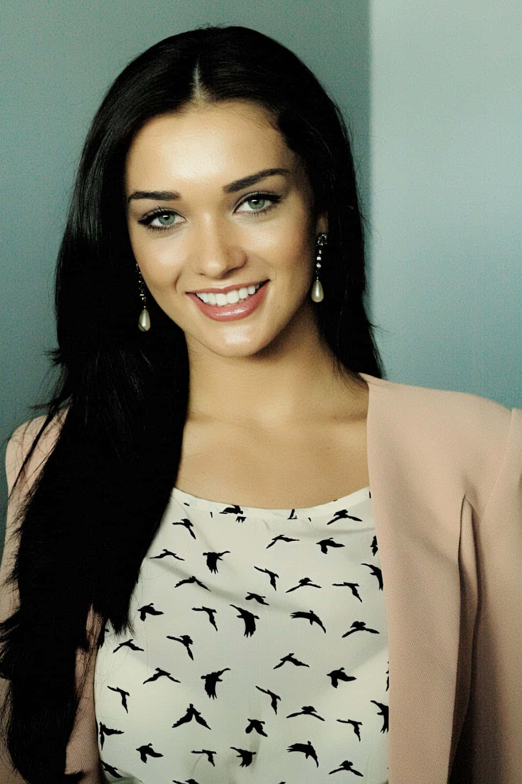 Amy Jackson Smiling Portrait Wallpaper