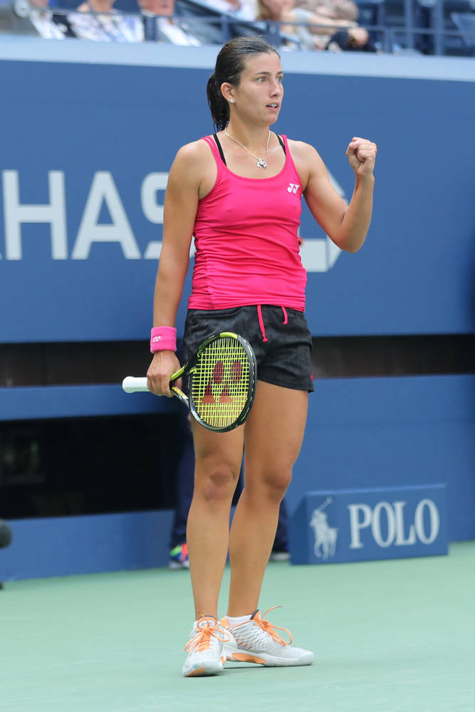 Anastasija Sevastova Fist Pump Wallpaper