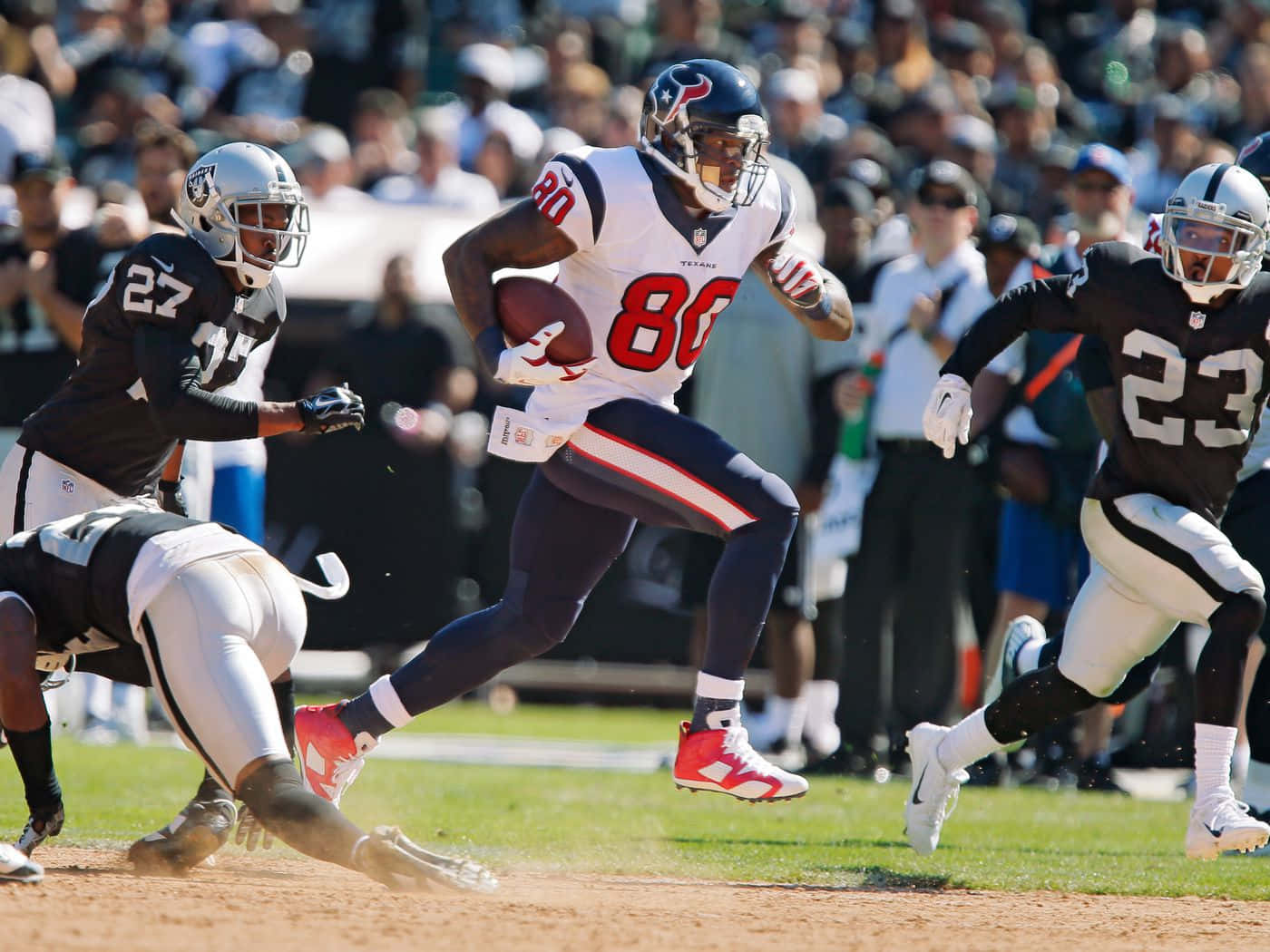 Andre Johnson Evading Tackles Wallpaper