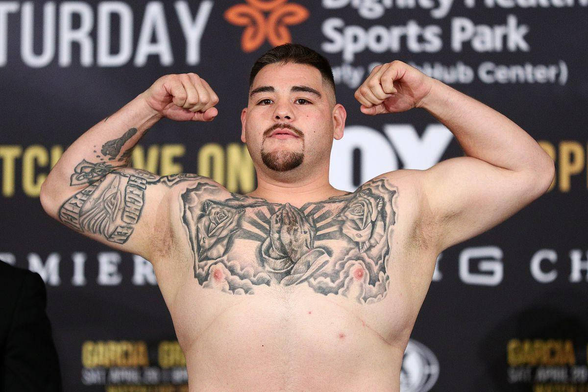 Andy Ruiz Weigh In Pose Wallpaper