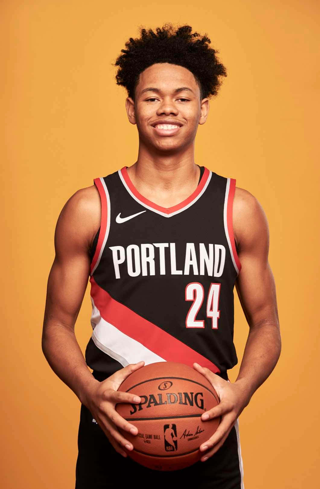 Anfernee Simons Portland Jersey Number 24 Wallpaper