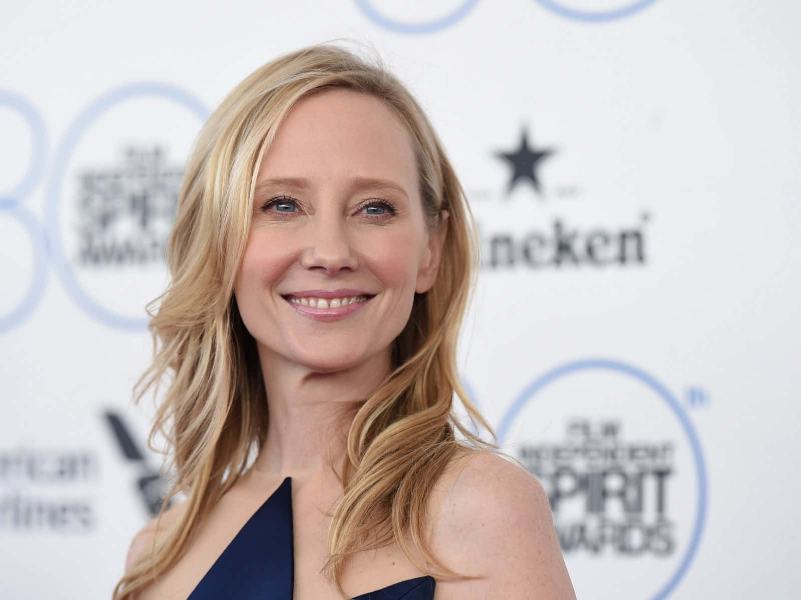 Anne Heche In Espirit Awards Wallpaper