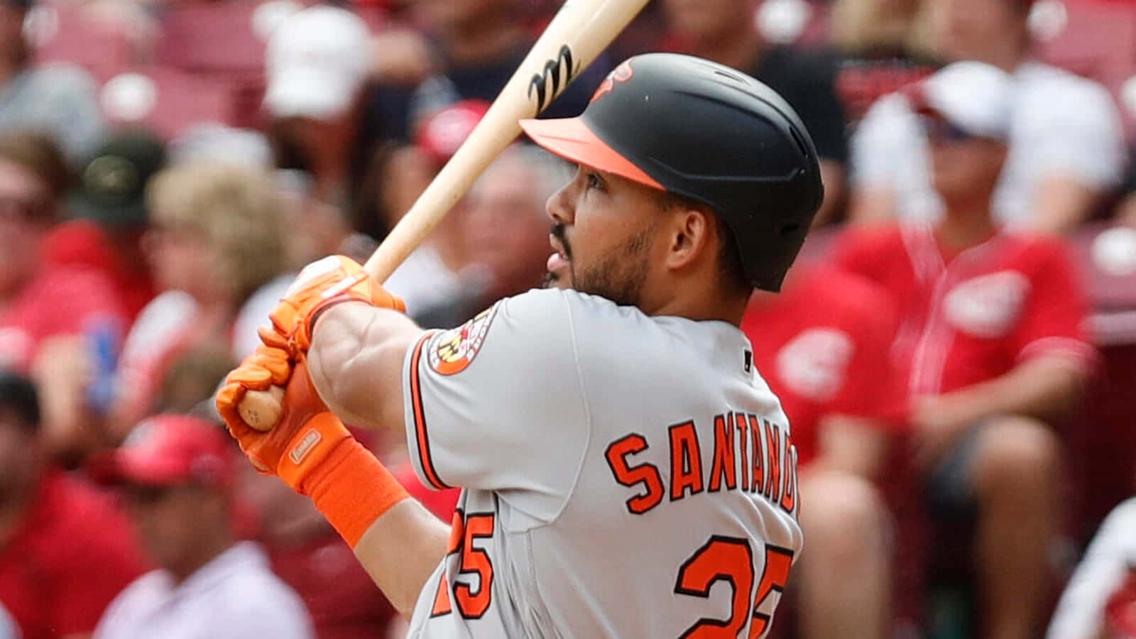 Anthony Santander Batting Action Wallpaper