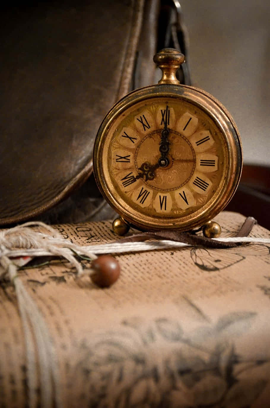 Antique Golden Pocket Watch Wallpaper