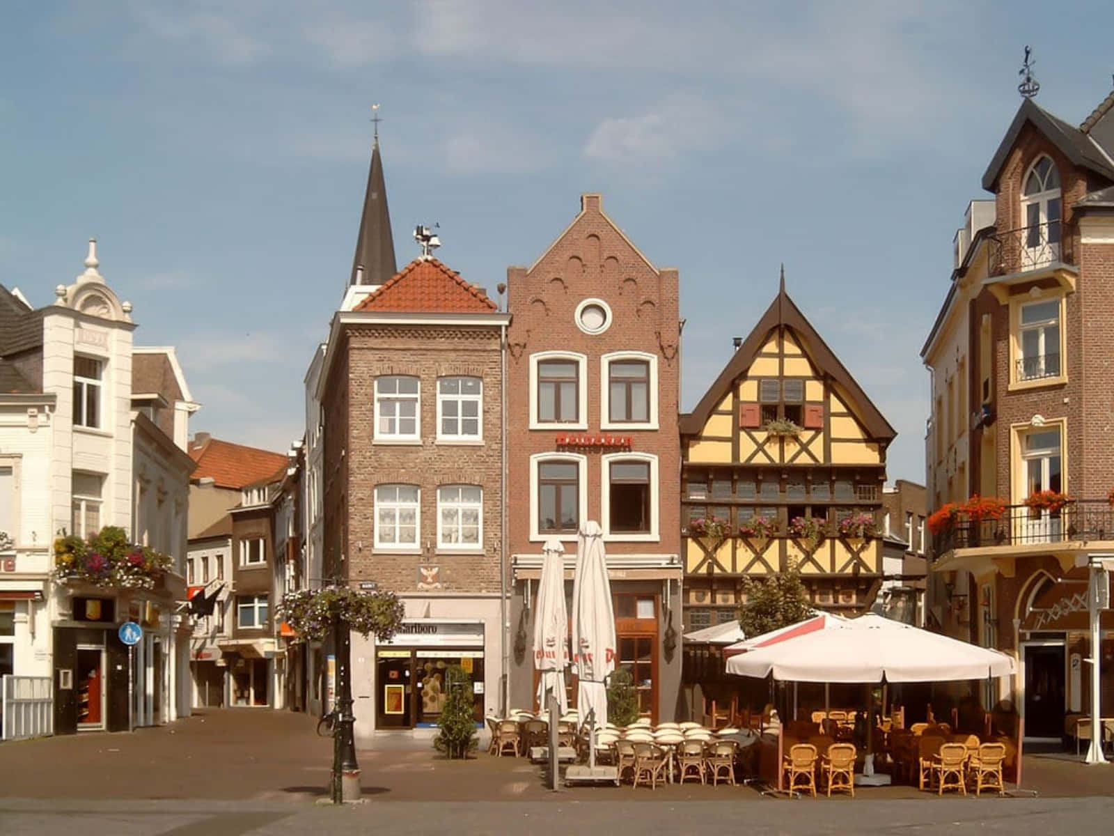 Apeldoorn City Center Street View Wallpaper