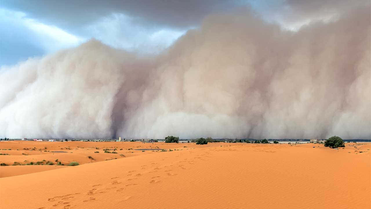 Approaching_ Dust_ Storm_ Desert Wallpaper