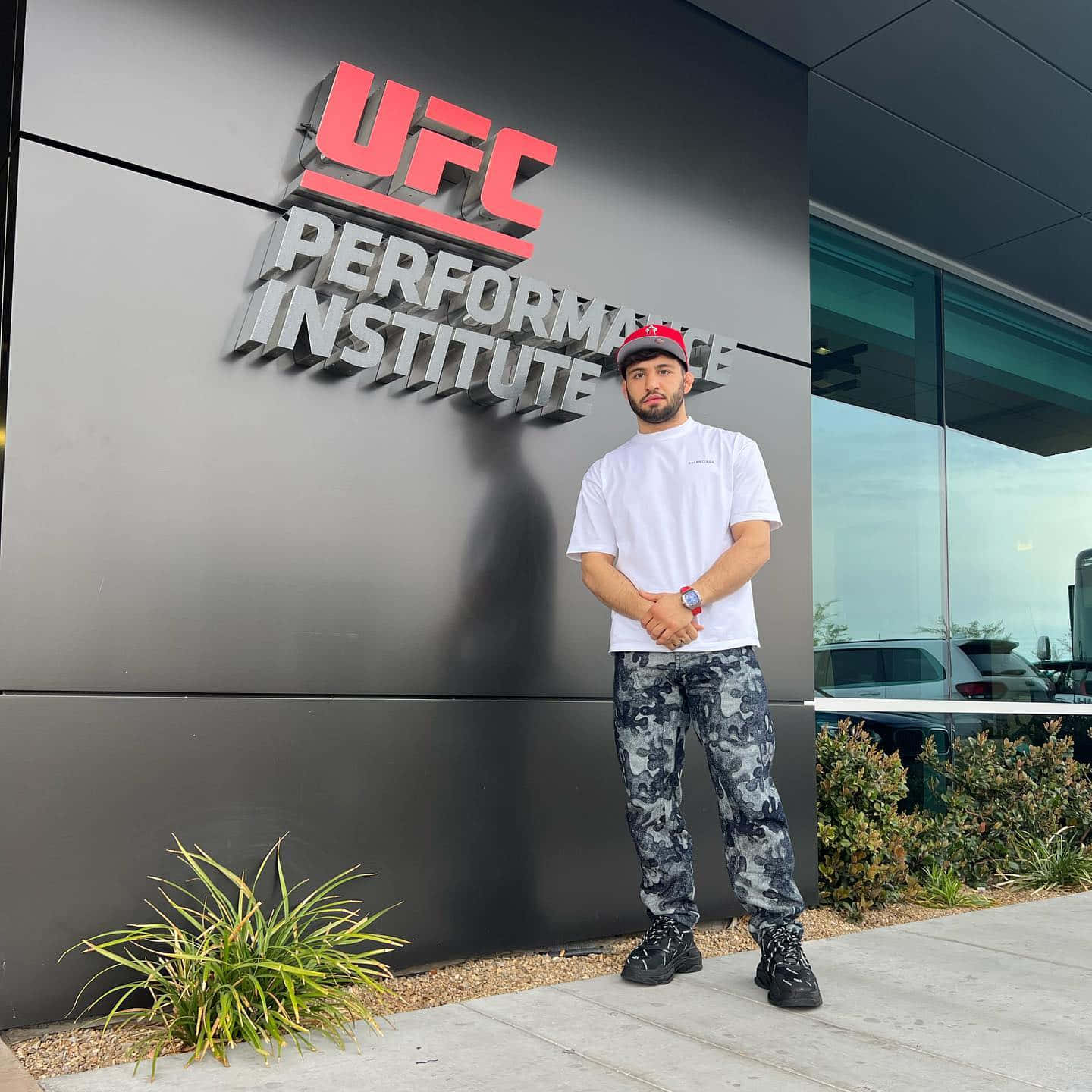 Arman Tsarukyan At Ufc Performance Institute Wallpaper