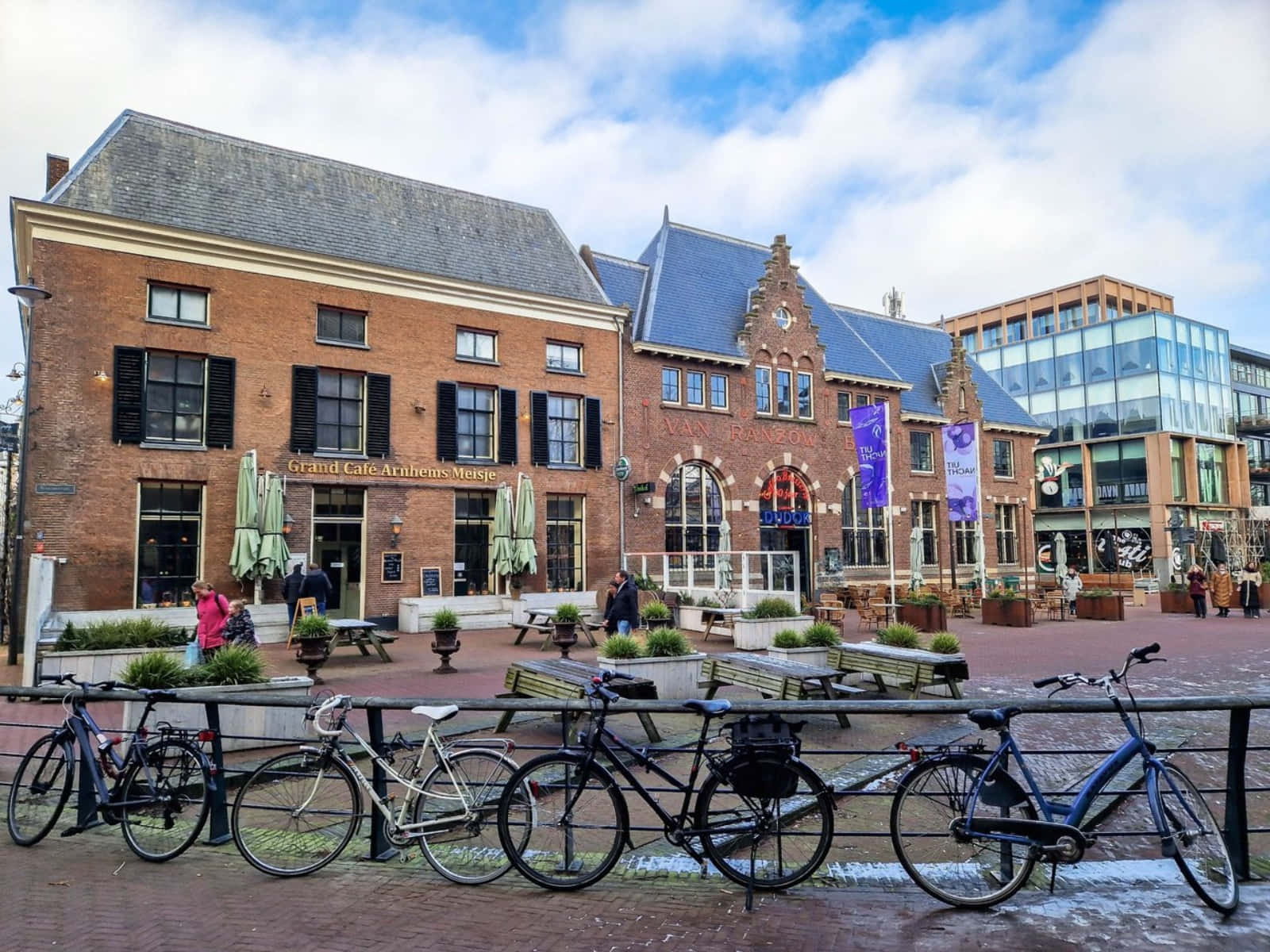 Arnhem City Center Square Bicycles Wallpaper