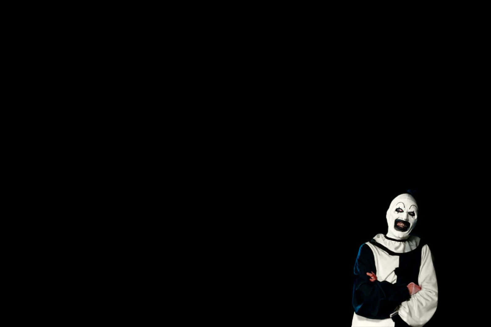 Art The Clown Sinister Smile Wallpaper