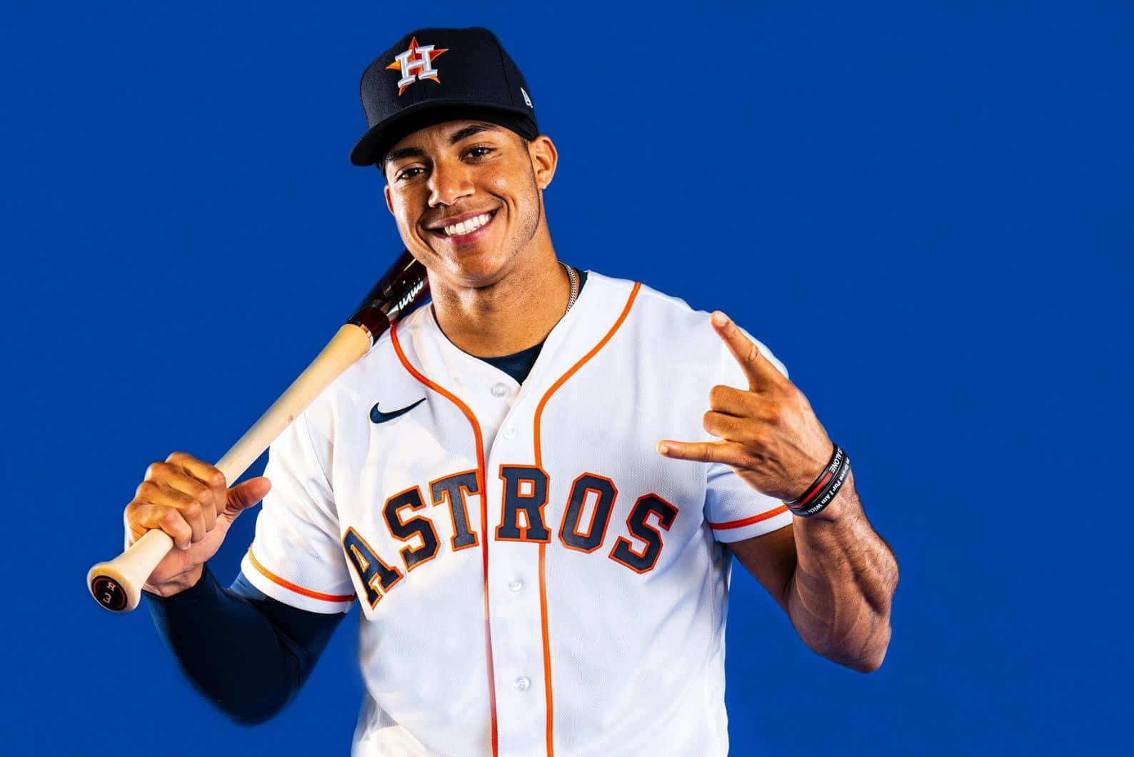 Astros Player Jeremy Pena Portrait Wallpaper