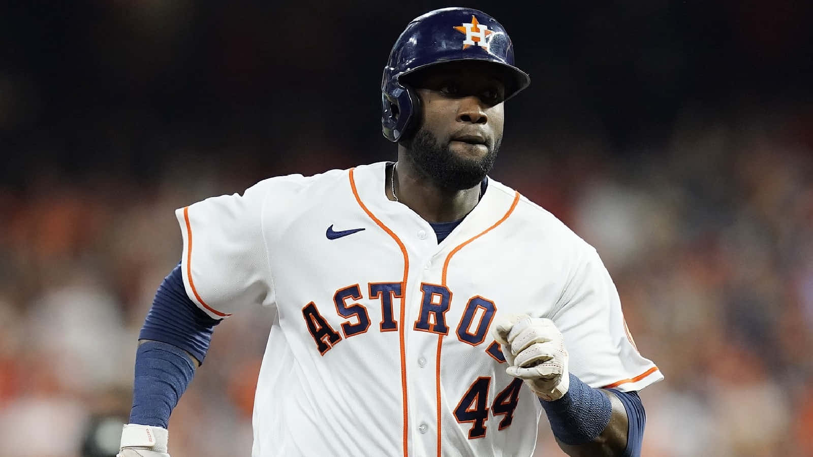 Astros Player Yordan Alvarez Action Shot Wallpaper