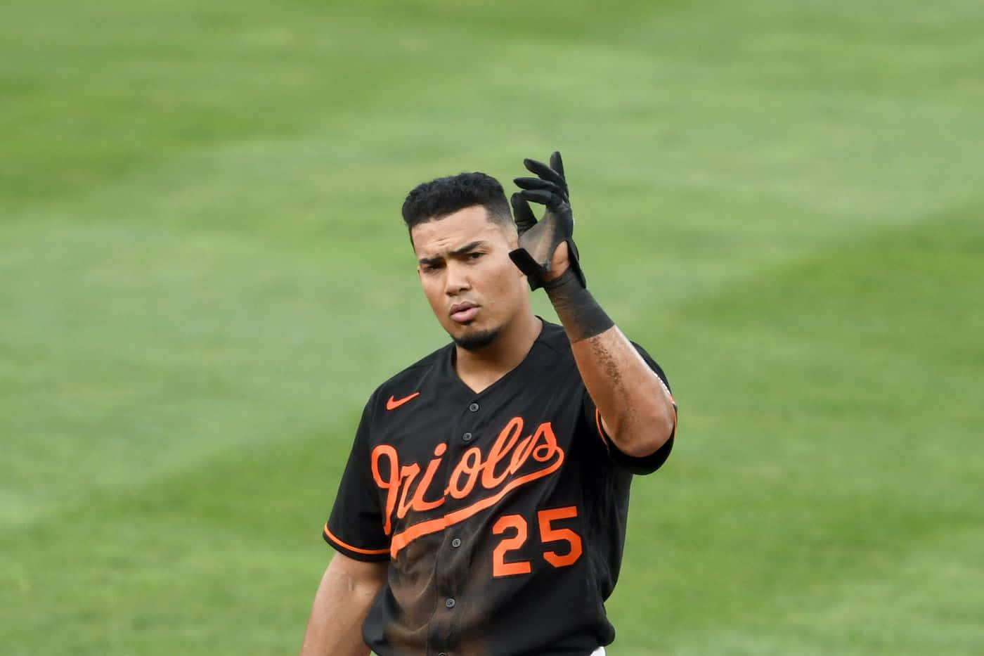 Athlete Anthony Santander In Action During Baseball Match Wallpaper